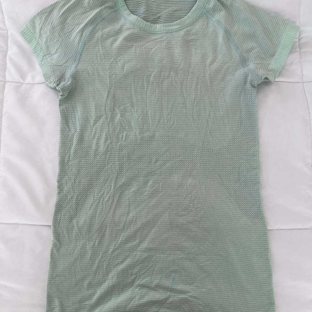 Lululemon swiftly tech tee